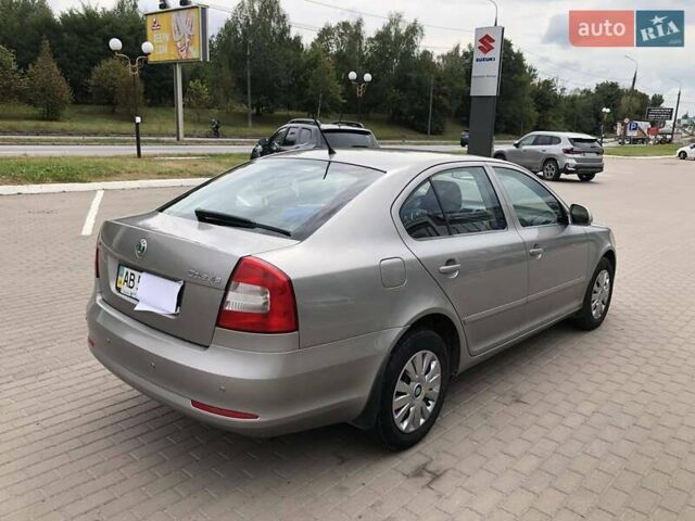 Бежевый Шкода Октавия, объемом двигателя 1.6 л и пробегом 198 тыс. км за 8800 $, фото 25 на Automoto.ua