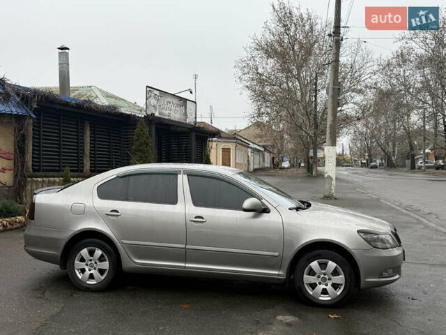 Бежевий Шкода Октавія, об'ємом двигуна 1.8 л та пробігом 268 тис. км за 6750 $, фото 29 на Automoto.ua