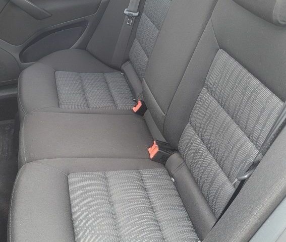 Бежевый Шкода Октавия, объемом двигателя 1.8 л и пробегом 316 тыс. км за 7800 $, фото 7 на Automoto.ua