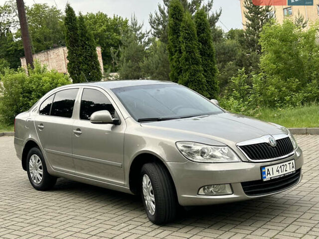 Бежевый Шкода Октавия, объемом двигателя 1.8 л и пробегом 173 тыс. км за 8350 $, фото 7 на Automoto.ua