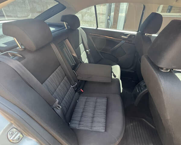 Бежевый Шкода Октавия, объемом двигателя 1.8 л и пробегом 165 тыс. км за 8800 $, фото 9 на Automoto.ua