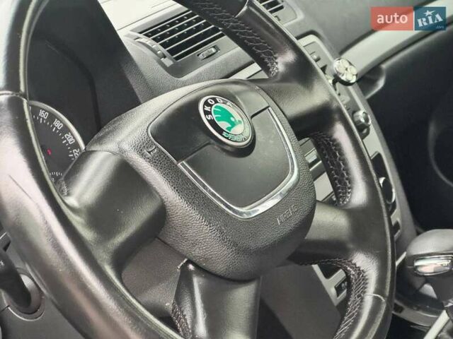 Бежевый Шкода Октавия, объемом двигателя 1.8 л и пробегом 155 тыс. км за 7920 $, фото 15 на Automoto.ua