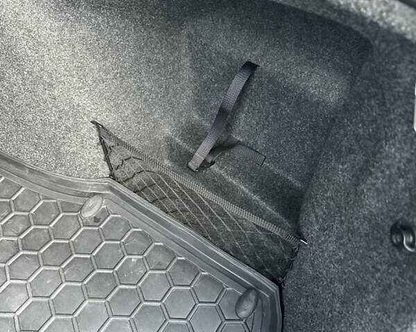 Бежевий Шкода Октавія, об'ємом двигуна 1.8 л та пробігом 176 тис. км за 9200 $, фото 11 на Automoto.ua