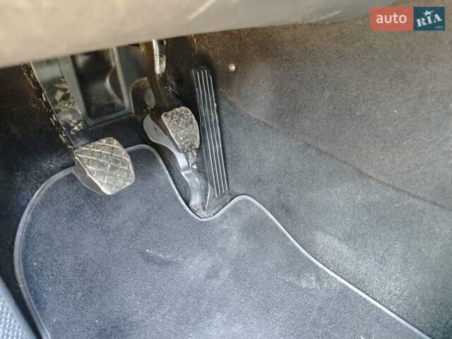 Бежевий Шкода Октавія, об'ємом двигуна 1.6 л та пробігом 200 тис. км за 8199 $, фото 10 на Automoto.ua