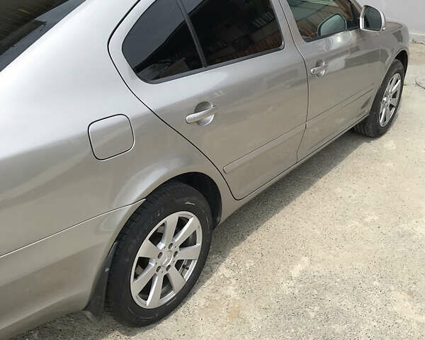 Бежевий Шкода Октавія, об'ємом двигуна 1.9 л та пробігом 177 тис. км за 8700 $, фото 5 на Automoto.ua