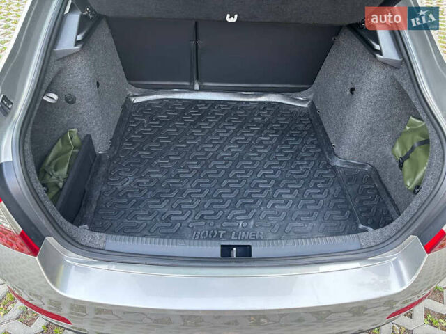 Шкода Октавія 2013 у Харкові на Automoto.ua Бежевий Шкода Октавія, об'ємом двигуна 1.8 л та пробігом 89 тис. км за 14000 $, фото 8 на Automoto.ua