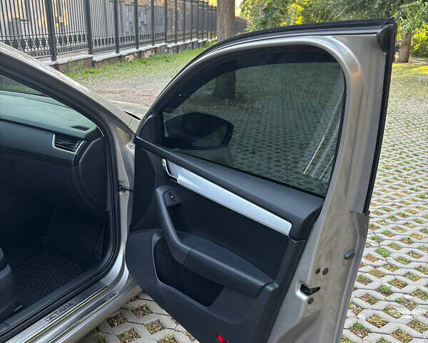 Шкода Октавія 2013 у Харкові на Automoto.ua Бежевий Шкода Октавія, об'ємом двигуна 1.8 л та пробігом 89 тис. км за 14000 $, фото 23 на Automoto.ua