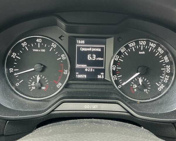 Бежевый Шкода Октавия, объемом двигателя 1.4 л и пробегом 131 тыс. км за 11500 $, фото 5 на Automoto.ua