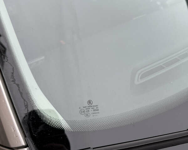 Бежевий Шкода Октавія, об'ємом двигуна 1.4 л та пробігом 215 тис. км за 9350 $, фото 16 на Automoto.ua