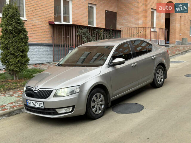 Бежевий Шкода Октавія, об'ємом двигуна 1.4 л та пробігом 215 тис. км за 9350 $, фото 9 на Automoto.ua