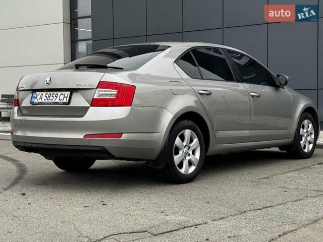 Шкода Октавия 2013 в Киеве на Automoto.ua Бежевый Шкода Октавия, объемом двигателя 1.4 л и пробегом 213 тыс. км за 10400 $, фото 9 на Automoto.ua