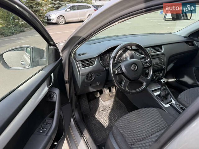 Бежевый Шкода Октавия, объемом двигателя 1.2 л и пробегом 245 тыс. км за 7999 $, фото 21 на Automoto.ua