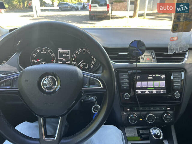 Шкода Октавия 2014 в Одессе на Automoto.ua Бежевый Шкода Октавия, объемом двигателя 1.4 л и пробегом 92 тыс. км за 11000 $, фото 4 на Automoto.ua