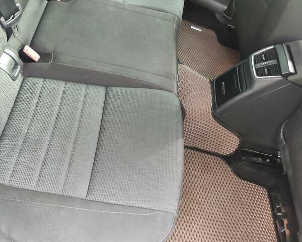 Бежевый Шкода Октавия, объемом двигателя 1.6 л и пробегом 262 тыс. км за 11500 $, фото 8 на Automoto.ua