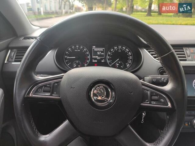 Бежевый Шкода Октавия, объемом двигателя 1.6 л и пробегом 262 тыс. км за 11500 $, фото 24 на Automoto.ua