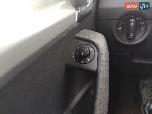 Бежевый Шкода Октавия, объемом двигателя 1.6 л и пробегом 262 тыс. км за 11500 $, фото 26 на Automoto.ua