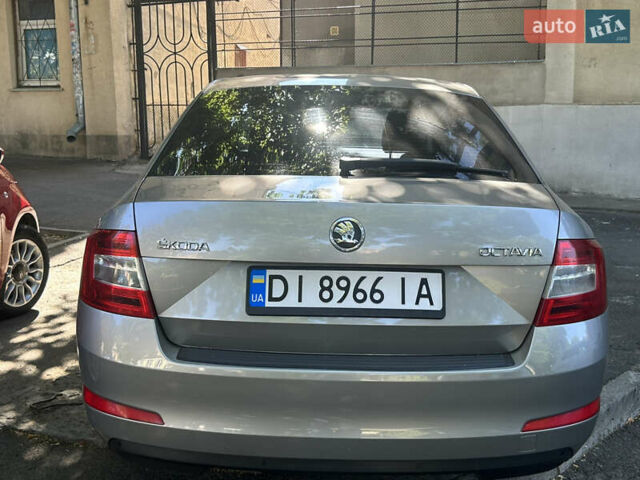 Шкода Октавия 2014 в Одессе на Automoto.ua Бежевый Шкода Октавия, объемом двигателя 1.4 л и пробегом 92 тыс. км за 11000 $, фото 3 на Automoto.ua