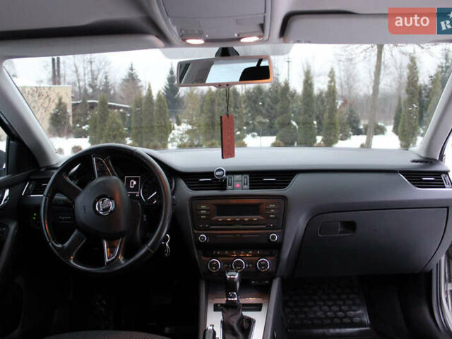 Бежевий Шкода Октавія, об'ємом двигуна 1.8 л та пробігом 230 тис. км за 9919 $, фото 15 на Automoto.ua