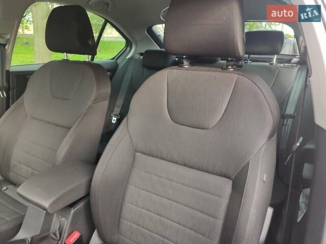 Бежевый Шкода Октавия, объемом двигателя 1.6 л и пробегом 262 тыс. км за 11500 $, фото 22 на Automoto.ua