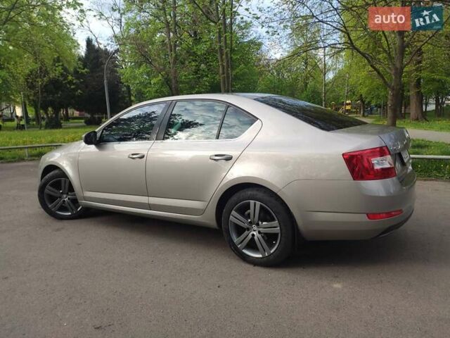 Бежевый Шкода Октавия, объемом двигателя 1.6 л и пробегом 262 тыс. км за 11500 $, фото 2 на Automoto.ua