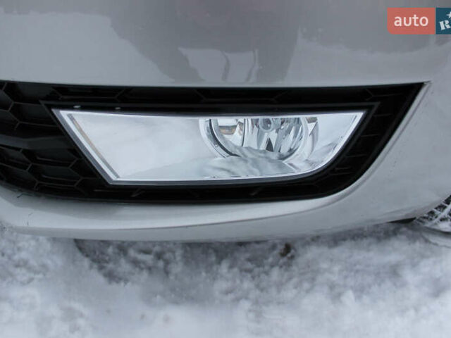 Бежевий Шкода Октавія, об'ємом двигуна 1.8 л та пробігом 230 тис. км за 9919 $, фото 31 на Automoto.ua