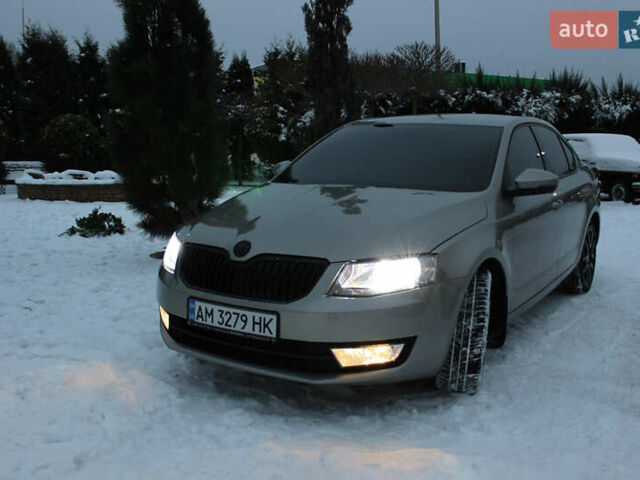 Бежевий Шкода Октавія, об'ємом двигуна 1.8 л та пробігом 230 тис. км за 9919 $, фото 23 на Automoto.ua