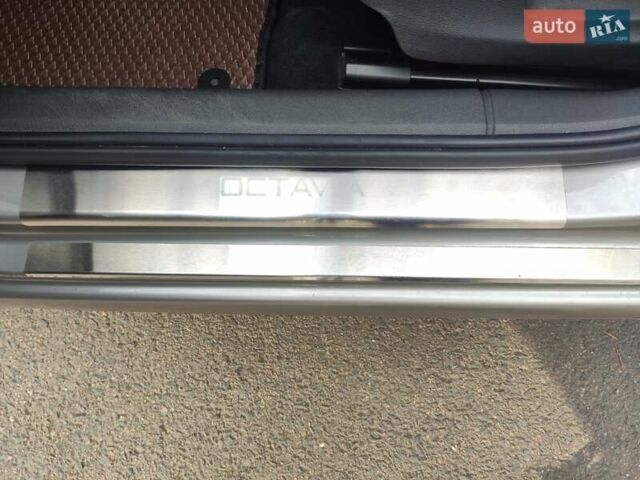 Бежевый Шкода Октавия, объемом двигателя 1.6 л и пробегом 262 тыс. км за 11500 $, фото 20 на Automoto.ua