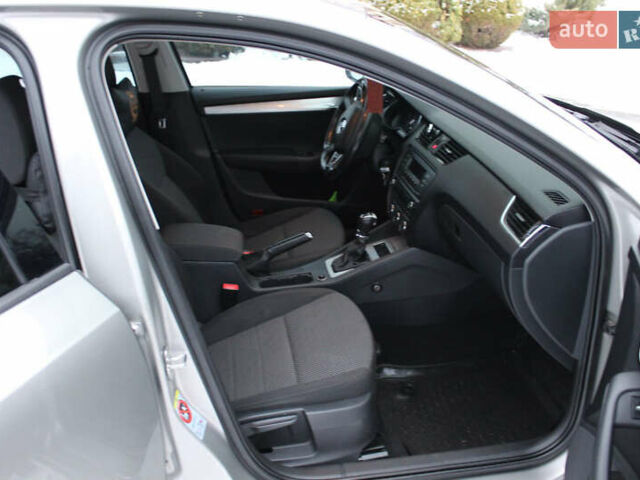 Бежевий Шкода Октавія, об'ємом двигуна 1.8 л та пробігом 230 тис. км за 9919 $, фото 21 на Automoto.ua