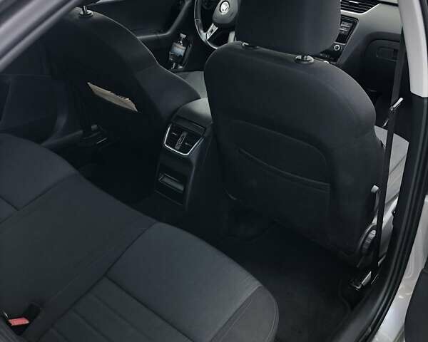 Шкода Октавия 2015 в Хусте на Automoto.ua Бежевый Шкода Октавия, объемом двигателя 1.8 л и пробегом 233 тыс. км за 13100 $, фото 11 на Automoto.ua