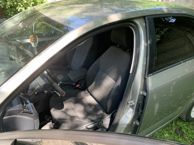 Бежевий Шкода Октавія, об'ємом двигуна 1.4 л та пробігом 250 тис. км за 10000 $, фото 7 на Automoto.ua