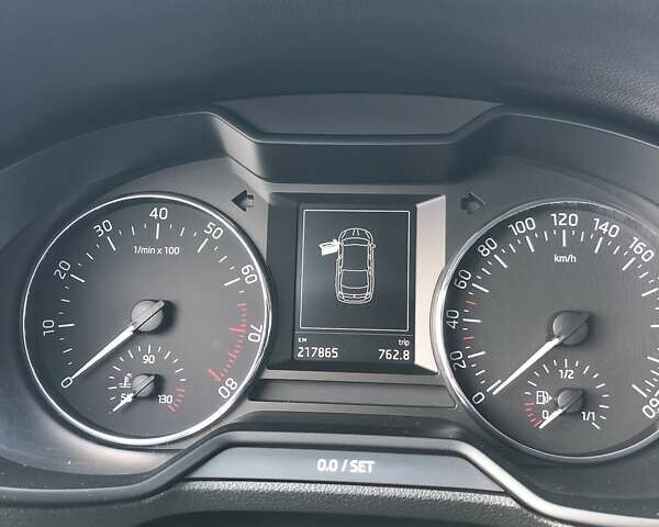 Шкода Октавия 2015 в Хусте на Automoto.ua Бежевый Шкода Октавия, объемом двигателя 1.8 л и пробегом 233 тыс. км за 13100 $, фото 7 на Automoto.ua