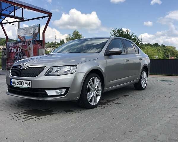 Шкода Октавия 2015 в Хусте на Automoto.ua Бежевый Шкода Октавия, объемом двигателя 1.8 л и пробегом 233 тыс. км за 13100 $, фото 6 на Automoto.ua