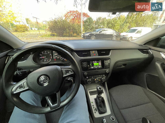 Шкода Октавия 2016 в Киеве на Automoto.ua Бежевый Шкода Октавия, объемом двигателя 1.8 л и пробегом 265 тыс. км за 11000 $, фото 9 на Automoto.ua