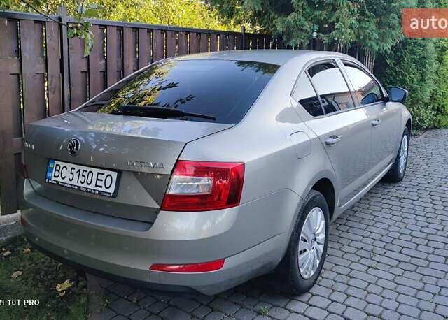 Шкода Октавия 2016 в Львове на Automoto.ua Бежевый Шкода Октавия, объемом двигателя 1.4 л и пробегом 387 тыс. км за 8500 $, фото 2 на Automoto.ua
