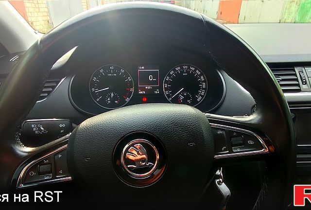 Бежевий Шкода Октавія, об'ємом двигуна 1.6 л та пробігом 53 тис. км за 15100 $, фото 4 на Automoto.ua