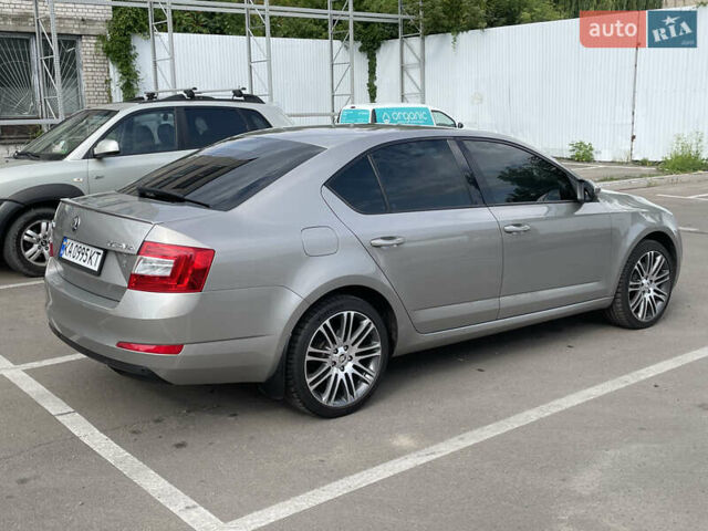 Шкода Октавия 2016 в Киеве на Automoto.ua Бежевый Шкода Октавия, объемом двигателя 1.8 л и пробегом 265 тыс. км за 11000 $, фото 2 на Automoto.ua