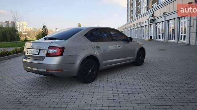 Шкода Октавия 2017 в Харькове на Automoto.ua Бежевый Шкода Октавия, объемом двигателя 1.4 л и пробегом 112 тыс. км за 14500 $, фото 2 на Automoto.ua