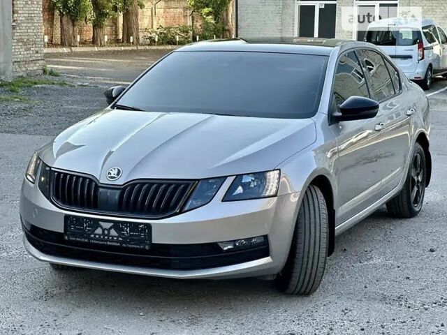 Бежевый Шкода Октавия, объемом двигателя 1.8 л и пробегом 156 тыс. км за 13500 $, фото 10 на Automoto.ua