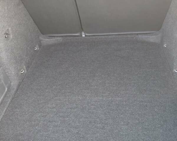 Бежевий Шкода Октавія, об'ємом двигуна 1.4 л та пробігом 185 тис. км за 13800 $, фото 14 на Automoto.ua
