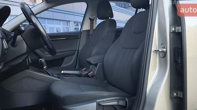 Шкода Октавия 2017 в Харькове на Automoto.ua Бежевый Шкода Октавия, объемом двигателя 1.4 л и пробегом 112 тыс. км за 14500 $, фото 10 на Automoto.ua