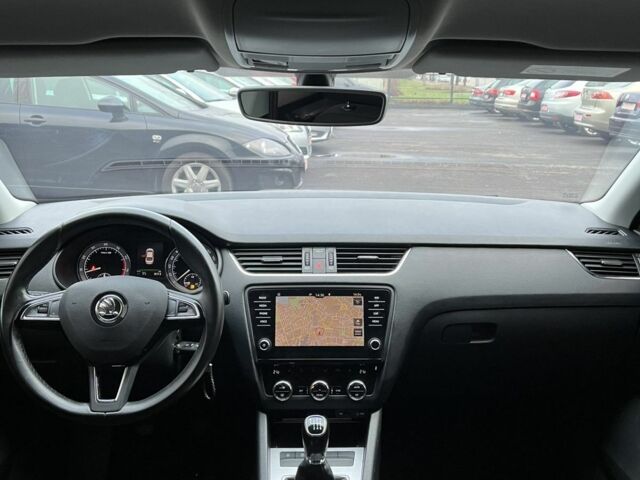 Бежевый Шкода Октавия, объемом двигателя 1.4 л и пробегом 137 тыс. км за 12600 $, фото 13 на Automoto.ua