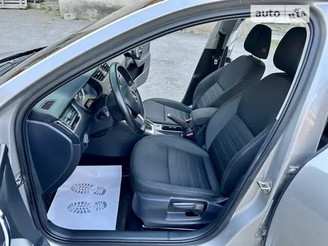 Бежевый Шкода Октавия, объемом двигателя 1.8 л и пробегом 156 тыс. км за 13500 $, фото 13 на Automoto.ua