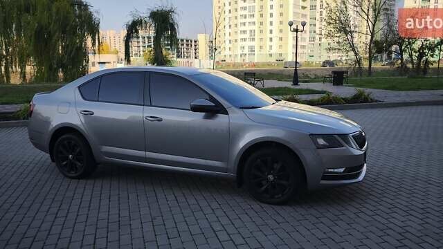 Шкода Октавия 2017 в Харькове на Automoto.ua Бежевый Шкода Октавия, объемом двигателя 1.4 л и пробегом 112 тыс. км за 14500 $, фото 1 на Automoto.ua