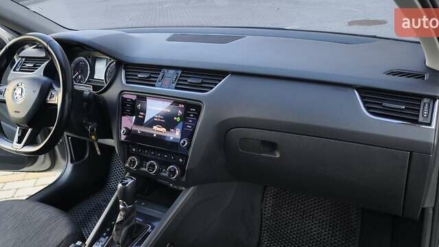 Шкода Октавия 2017 в Харькове на Automoto.ua Бежевый Шкода Октавия, объемом двигателя 1.4 л и пробегом 112 тыс. км за 14500 $, фото 19 на Automoto.ua