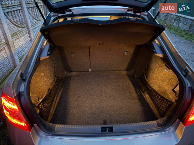 Бежевый Шкода Октавия, объемом двигателя 2 л и пробегом 105 тыс. км за 16950 $, фото 40 на Automoto.ua