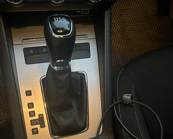 Бежевий Шкода Октавія, об'ємом двигуна 1.4 л та пробігом 160 тис. км за 12000 $, фото 10 на Automoto.ua