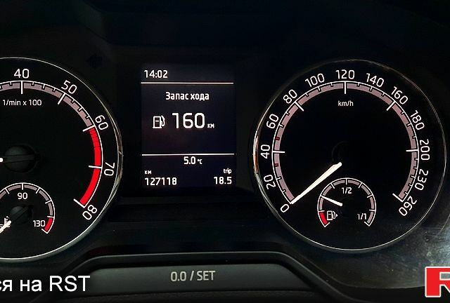 Бежевый Шкода Октавия, объемом двигателя 16 л и пробегом 127 тыс. км за 13485 $, фото 10 на Automoto.ua