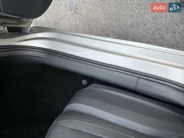 Бежевый Шкода Октавия, объемом двигателя 2 л и пробегом 105 тыс. км за 16950 $, фото 74 на Automoto.ua