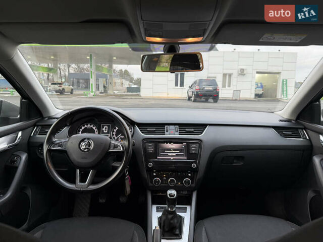 Бежевый Шкода Октавия, объемом двигателя 2 л и пробегом 105 тыс. км за 16950 $, фото 59 на Automoto.ua