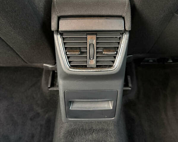 Бежевый Шкода Октавия, объемом двигателя 2 л и пробегом 105 тыс. км за 16950 $, фото 58 на Automoto.ua